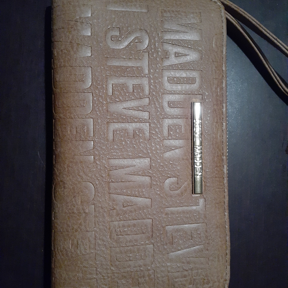 Steve Madden Wallet